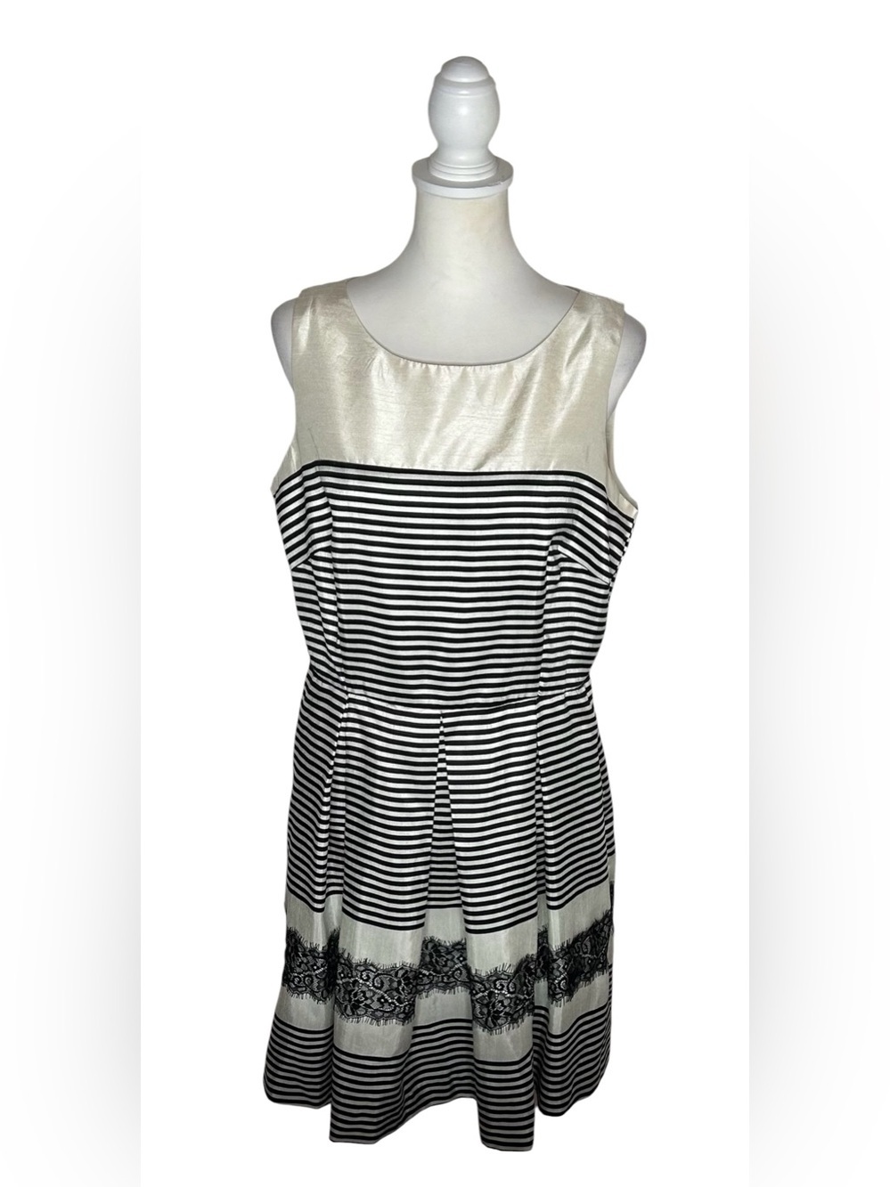Danny & Nicole Black Cream Striped Sleeveless Dress EUC Sz 14P Retro Party
